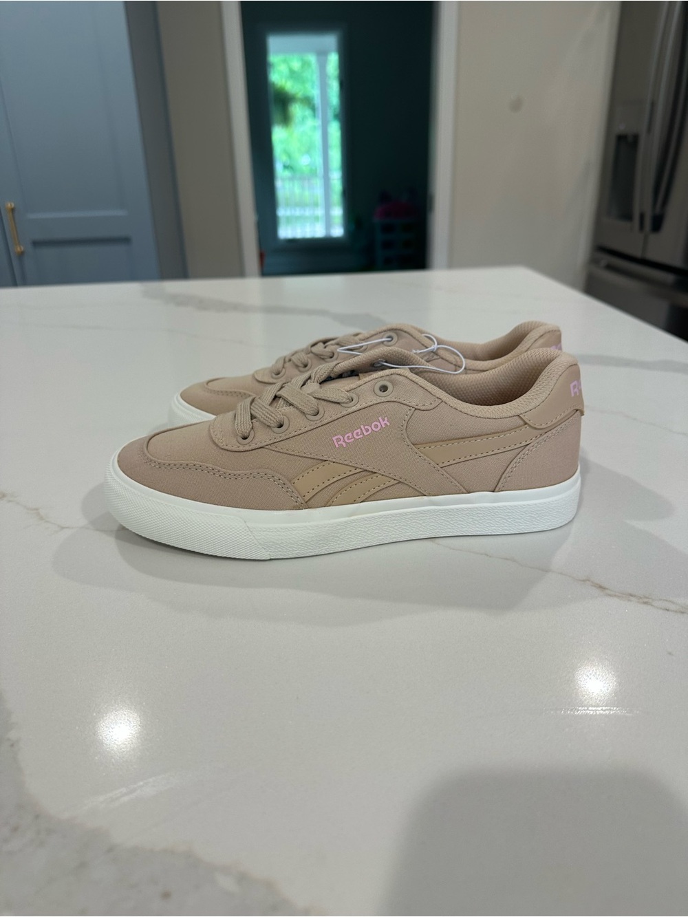 Reebok Club C 85 Trainers Tan Pink Women's Size 8 Sneakers Casual Shoes